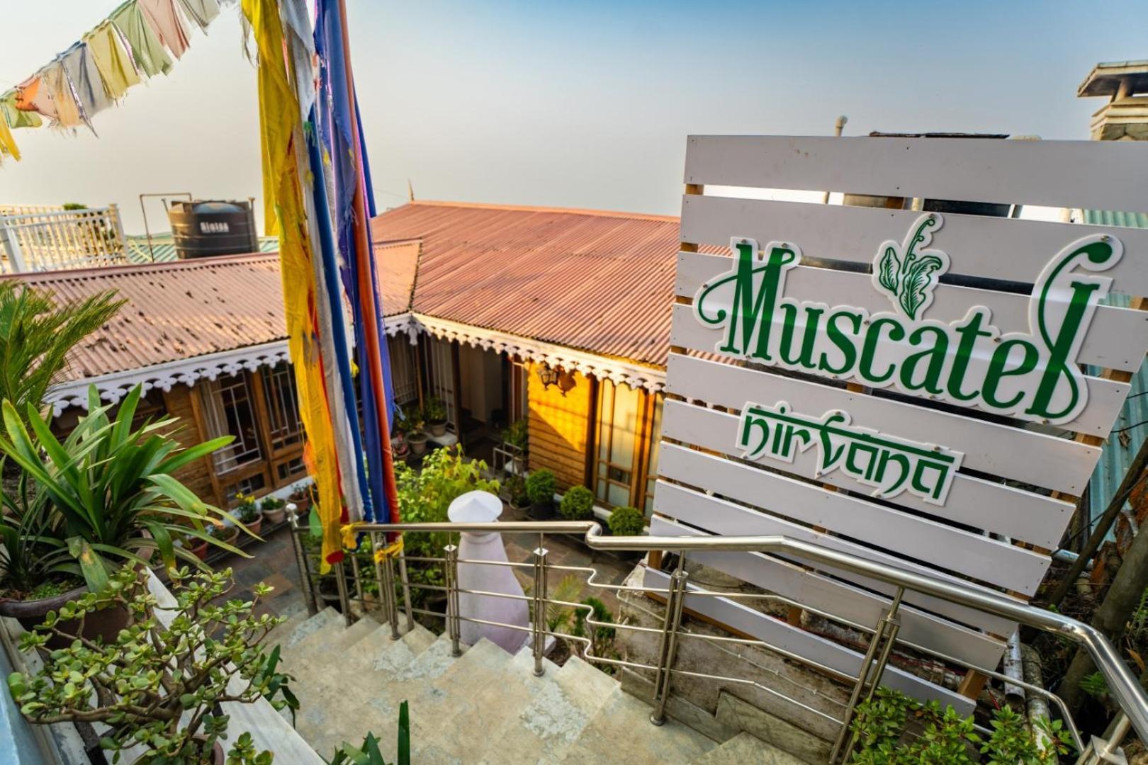 Muscatel Nirvana - At The Mall Road Darjeeling  Exterior foto